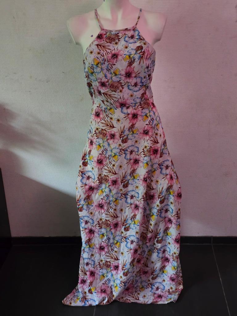 Anself dames Zomerse bloemen maxi jurk met open rug maat M, Kleding | Dames, Jurken, Maat 38/40 (M), Overige kleuren, Ophalen of Verzenden