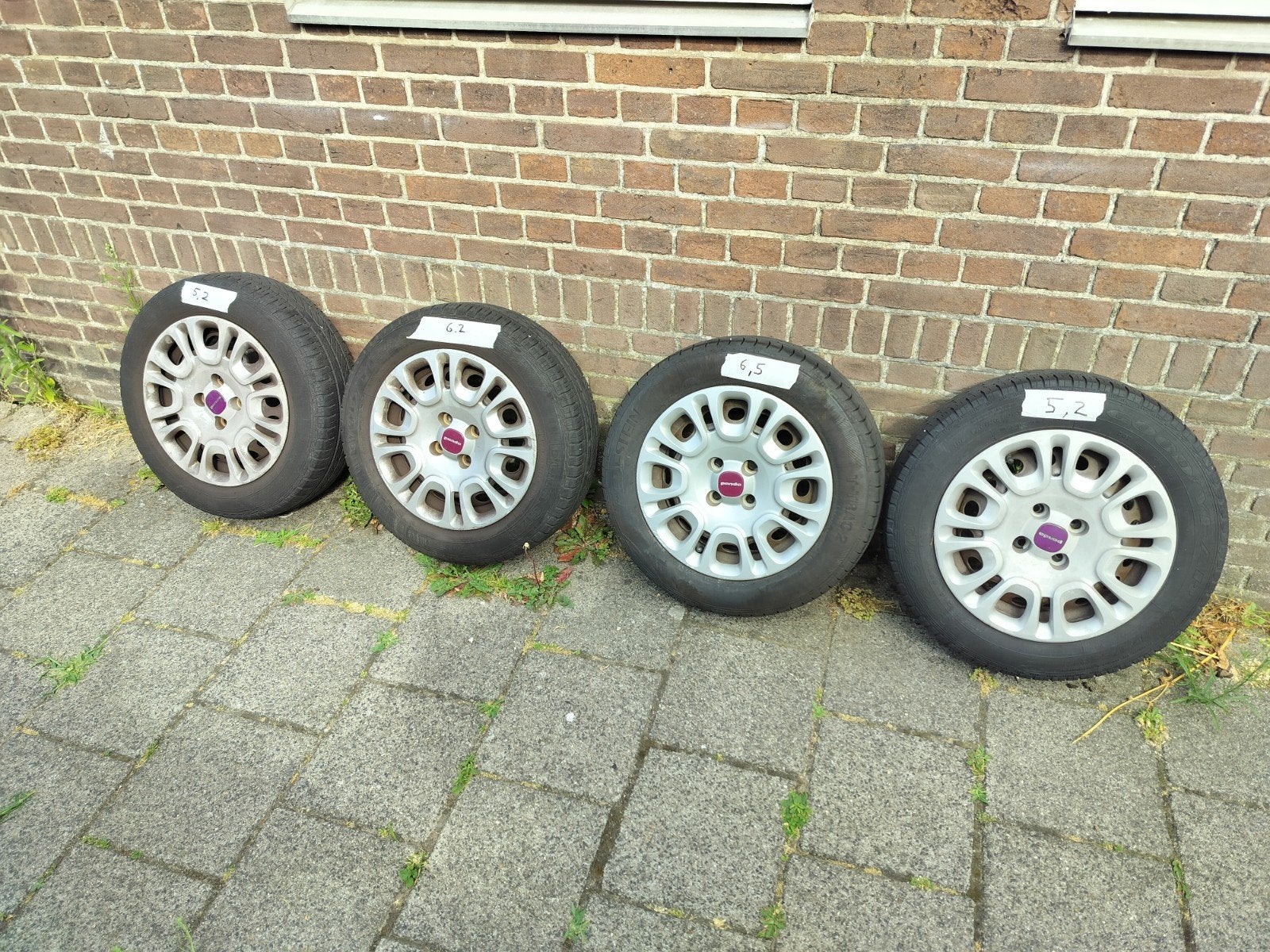 Wielset Fiat Panda 14 inch 4x98 All Season 175/65R14, Ophalen, 14 inch, Gebruikt, 175 mm