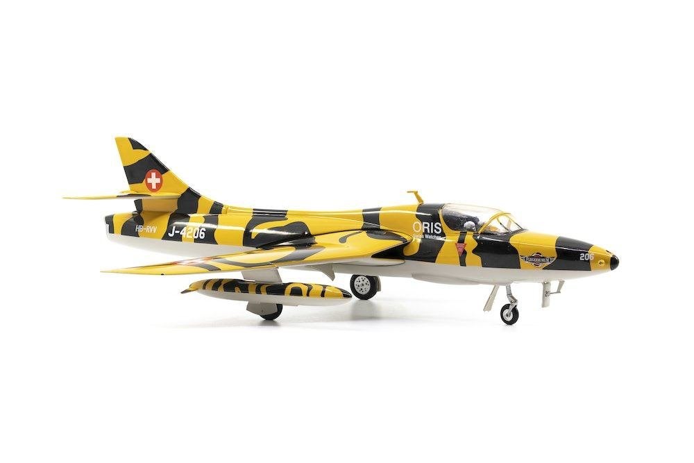 Hawker Hunter T.68A J-4206 Tiger Swiss Hunter Team, Verzenden, Nieuw, Military-Models VJ Mendelssohnstraße 29 info@military-models-vj.de