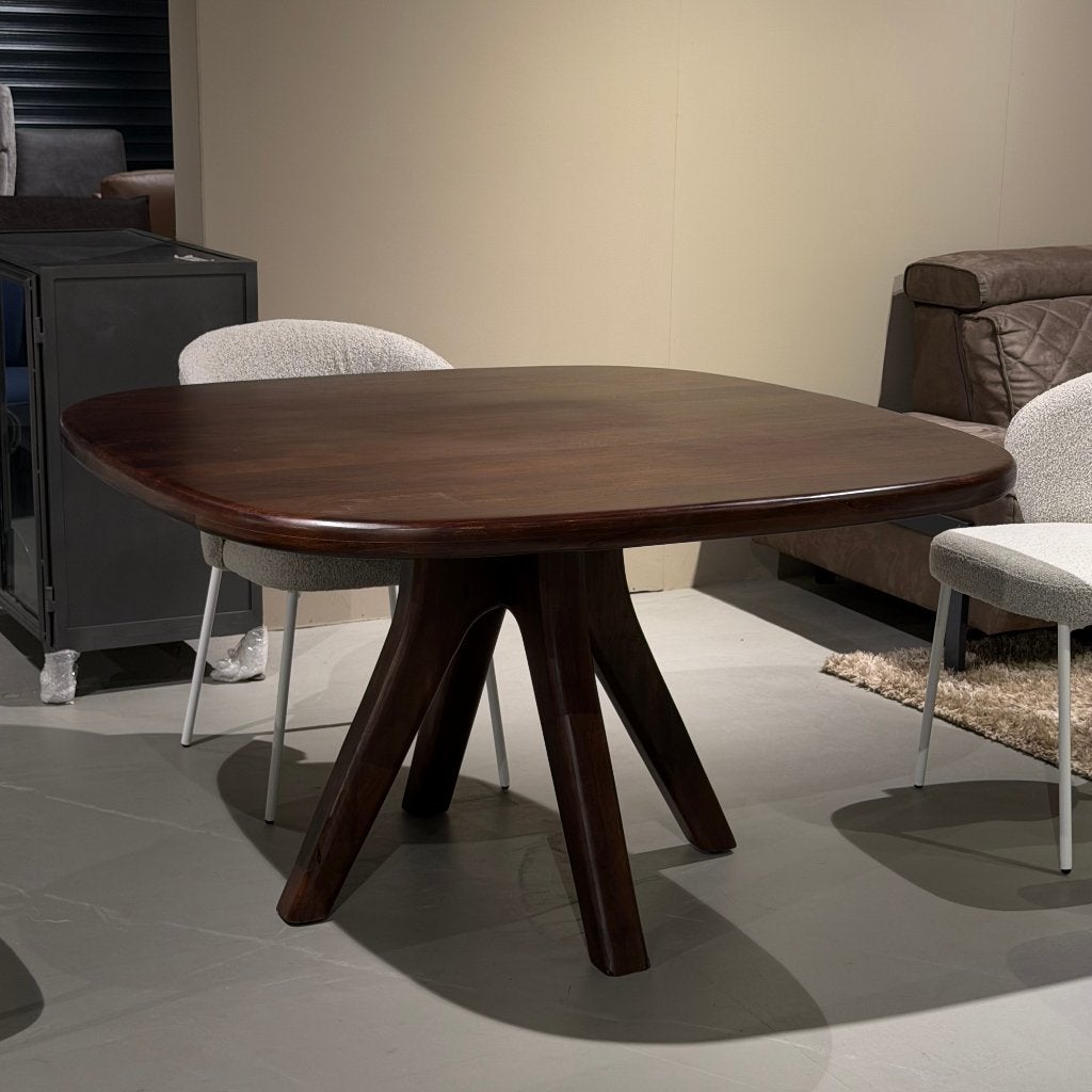 Japandi tafel stomp rond organisch 130x130 walnoten kleur, Ophalen, Japandi, Rond, Nieuw