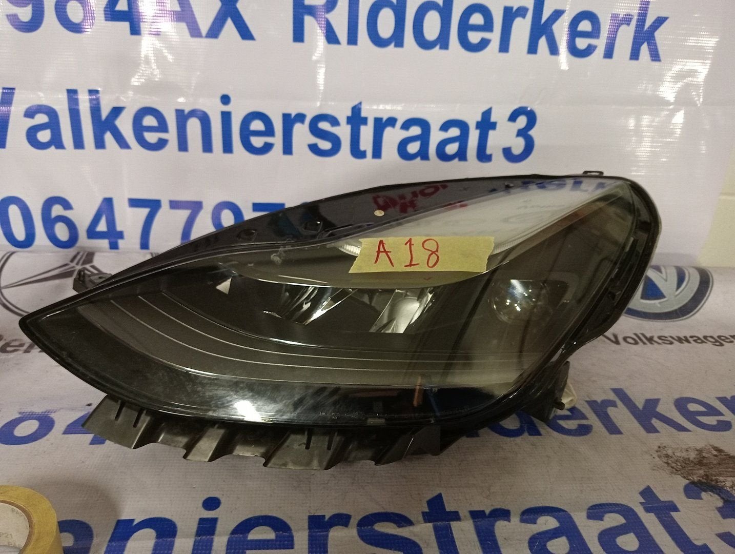 TESLA MODEL 3 Koplampen links met artikelnummer 1077372-00, Gebruikt, -, Overige automerken, -