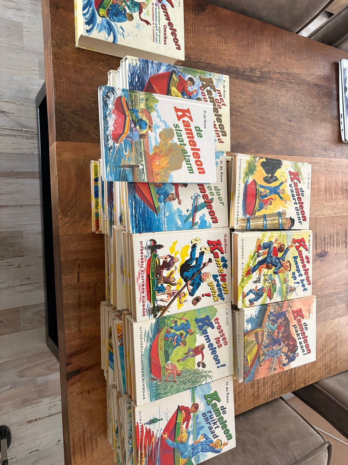 Grote collectie Kameleon boeken - 40 Zonnebloem, 42 Kluitman, Boeken, Ophalen of Verzenden, Gelezen, Fictie algemeen