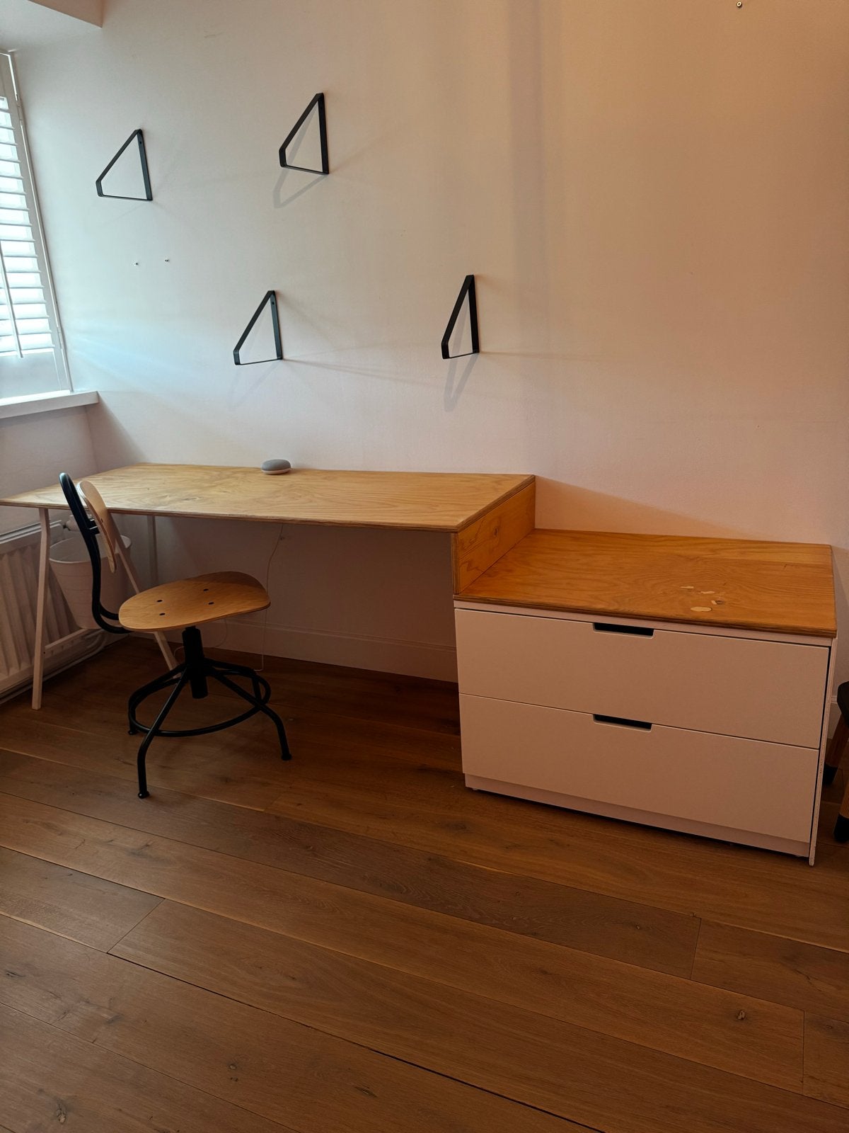 Bureau met ladekastje, en stoel ideaal voor tienerkamer, Huis en Inrichting, Bureaus, Ophalen, Gebruikt, Bureau-kast combinatie