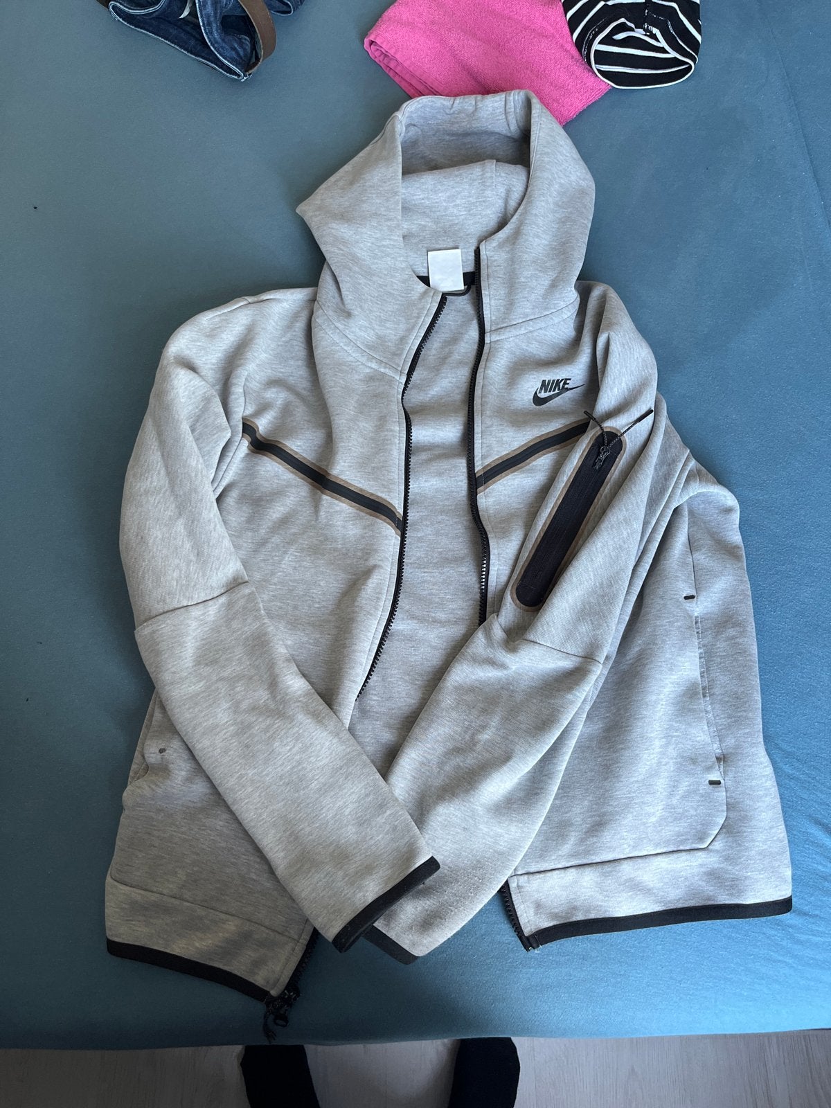 Nike Tech Fleece vest Grijs - Maat S, Kleding | Heren, Jassen | Zomer, Ophalen of Verzenden, Zo goed als nieuw, Maat 48/50 (M)