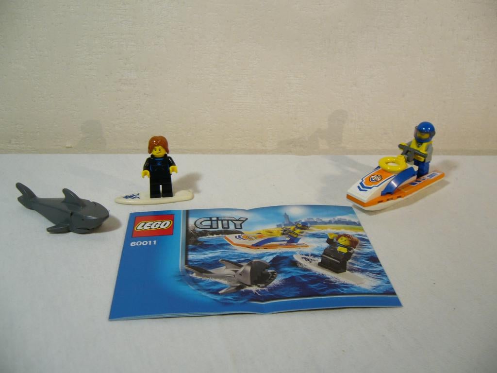 Lego City 60011 Surfer Rescue, Ophalen of Verzenden, Complete set, City, Gebruikt