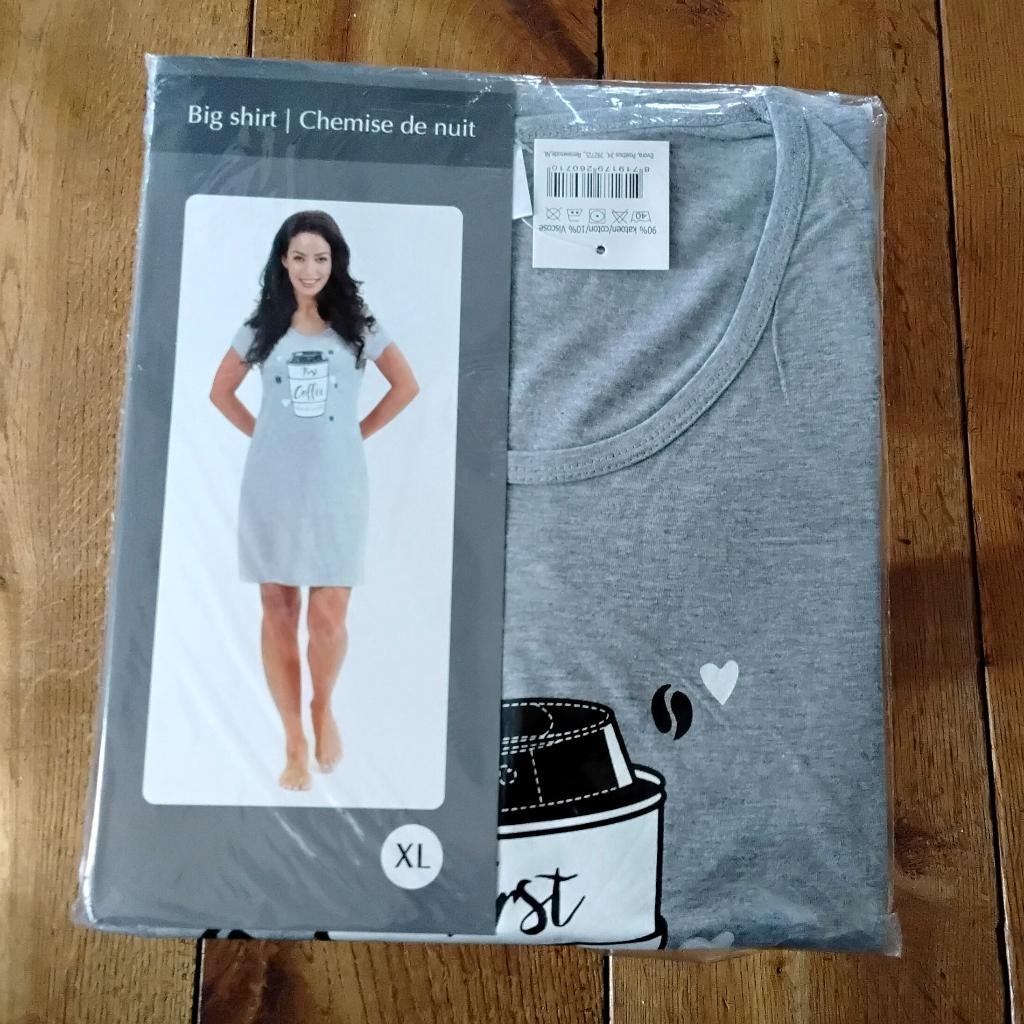 Nachthemd - bigshirt - grijs -  gedecoreerd met koffiebeker, Ophalen of Verzenden, Nieuw, Maat 46/48 (XL) of groter
