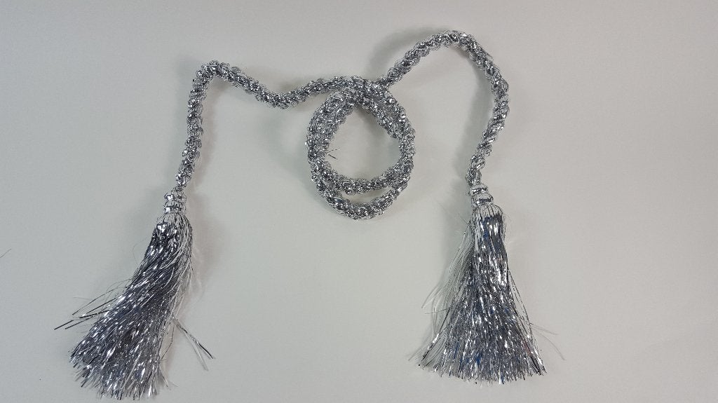 Zilveren slinger met kwasten, kerstversiering, 190 cm (1) W1, Diversen, Tweedehands verkoop, Tweedehands verkoop, Gebruikt, Ophalen of Verzenden