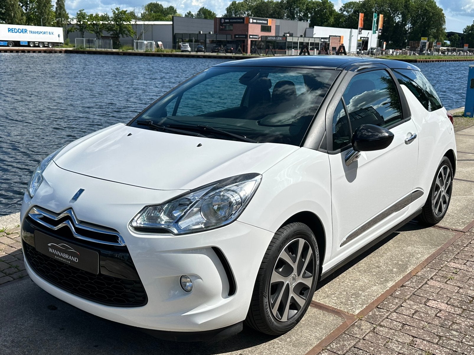 Citroën DS3 1.2 VTi Chic | Navi | Cruise | Airco | LED |