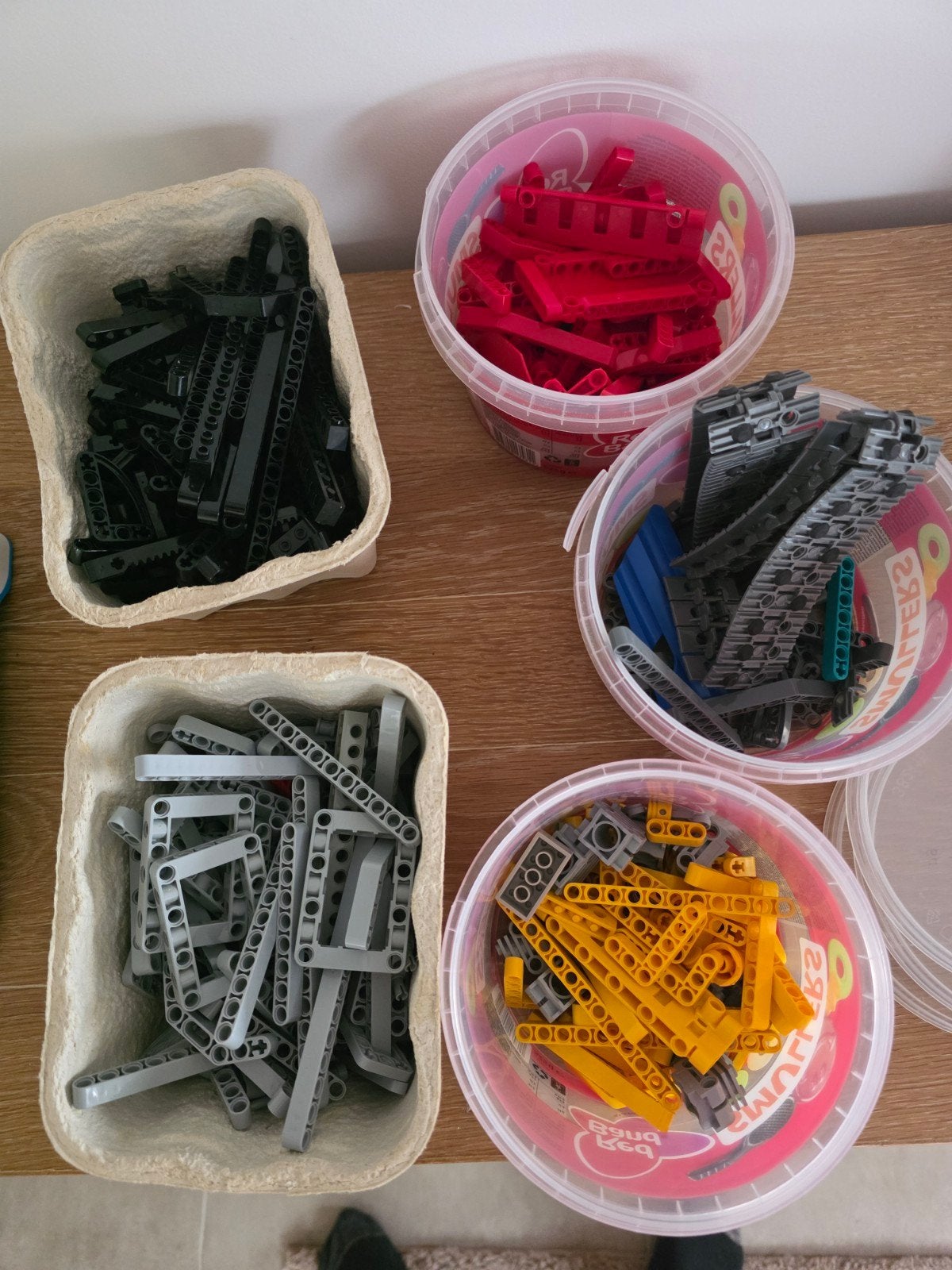 +/-1kilo  technic lego en +/- 1.5 kilo normale lego, Ophalen of Verzenden