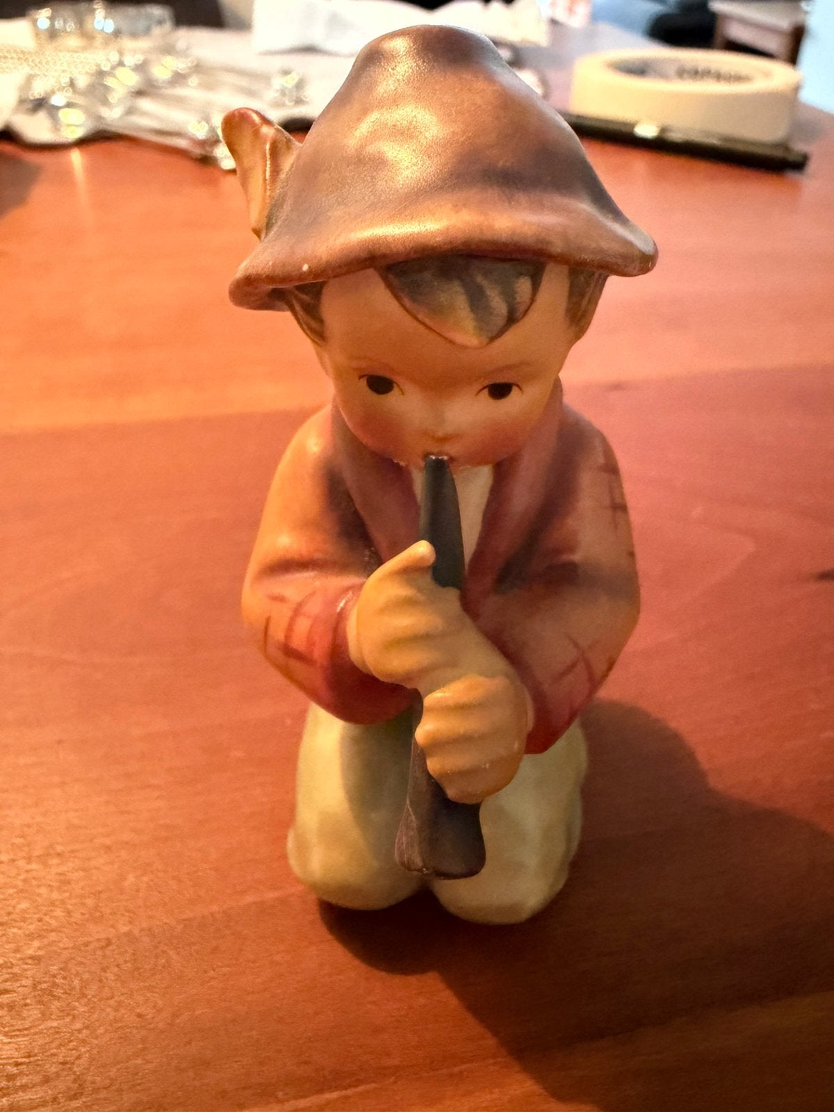 Goebel Hummel 214/H Little Tooter – Herder met fluit, Ophalen of Verzenden, Zo goed als nieuw, Hummel