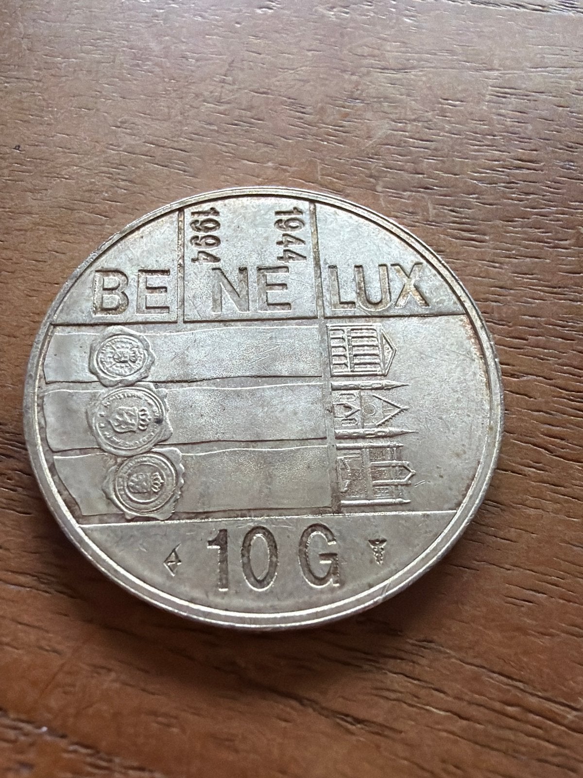 Zilveren Benelux 1944-1994 10G munt Koningin Beatrix, Koningin Beatrix, Zilver, Ophalen of Verzenden, Losse munt
