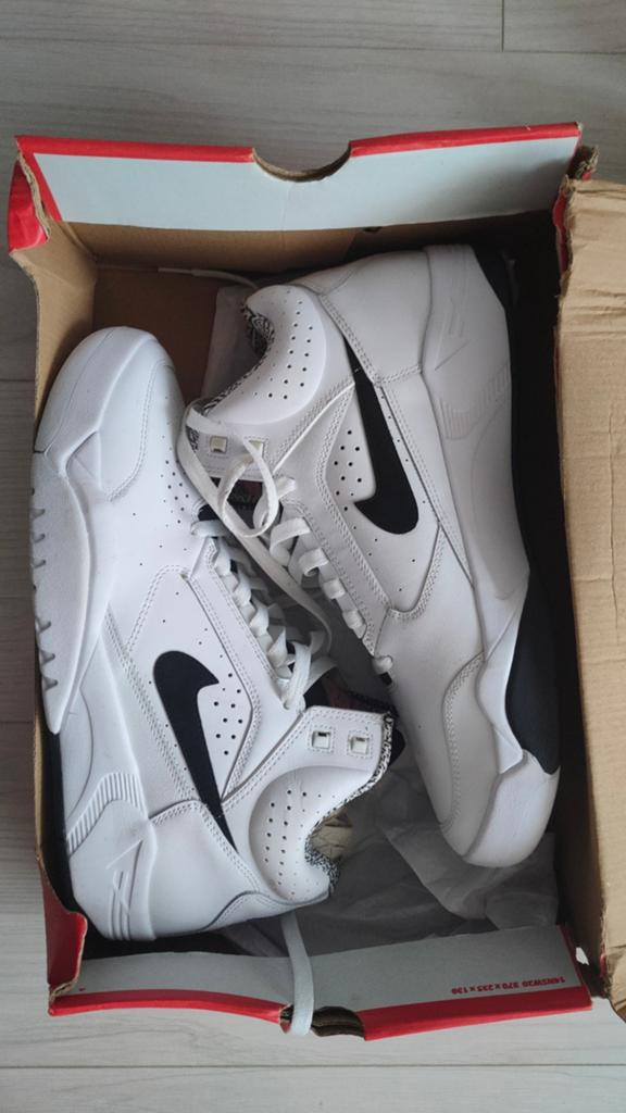 Schoenen Nike Flight, Nike flight., Wit, Overige typen, Nieuw