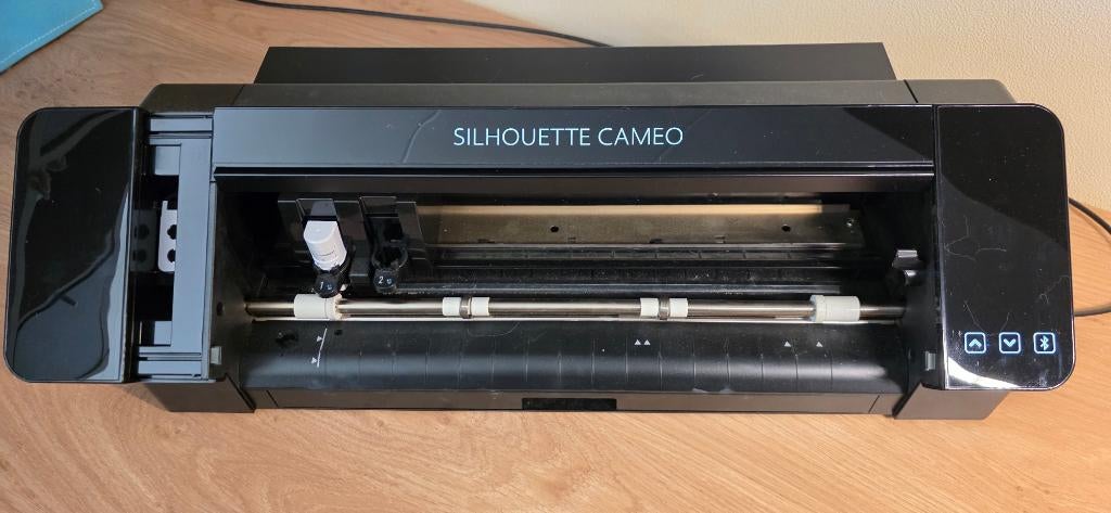 Shilouette cameo 4, Gebruikt, Overige thema's, Machine, Ophalen