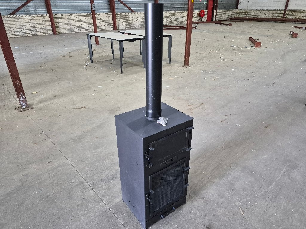 VIK Juno Pizzaoven Tuinhaard Zwart, Ophalen, Gebruikt, VIK