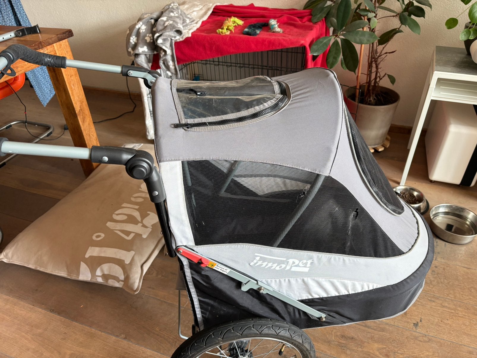 Hondenbuggy Innopet, Ophalen, Gebruikt