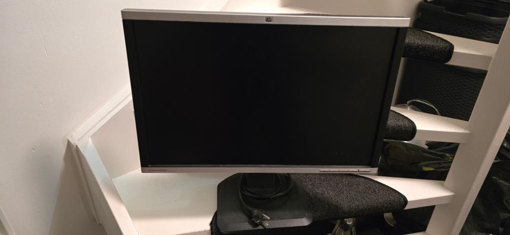 HP LA2405x Monitor - 24 inch Full HD, Computers en Software, Monitoren, Full HD, Ophalen of Verzenden, HP, In hoogte verstelbaar