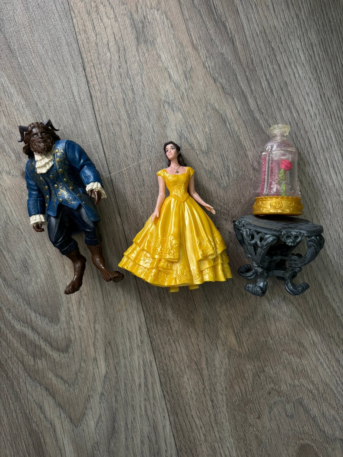 Z.g.a.n. Disney Belle & het Beest poppetjes, Ophalen of Verzenden, Zo goed als nieuw, Overige typen