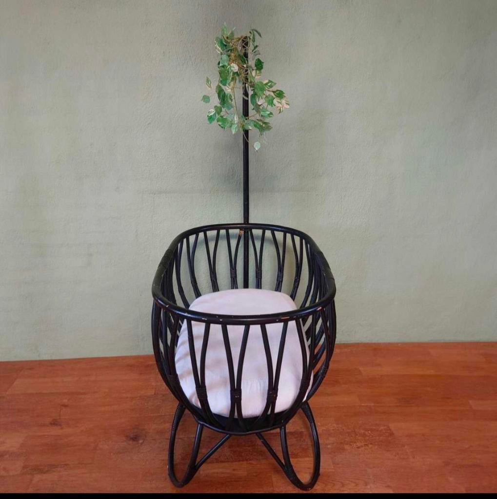 Vintage rotan wieg - Zwart - 91x53x130 cm, Ophalen, Gebruikt, Onbekend, Wieg