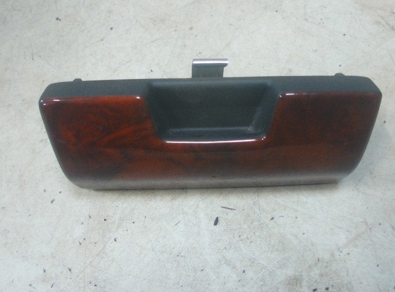 Asbak Voor Volvo 960 I Estate (1990-08/1994-07), Auto-onderdelen, Gebruikt, Siegburger Straße 229, Köln 50679, , Duitsland, Info@volvocars.com