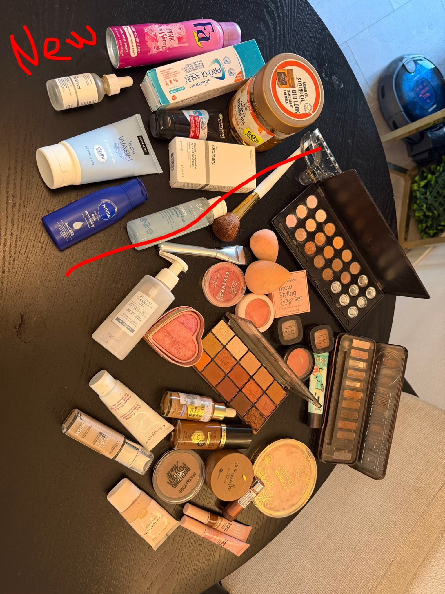 Grote make-up en verzorgingsproducten bundel, Sieraden, Tassen en Uiterlijk, Gebruikt, Overige kleuren, Gehele gezicht, Ophalen of Verzenden