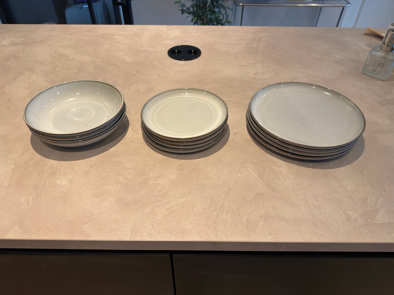 IKEA blauwe borden set: diep, groot en ontbijt, Huis en Inrichting, Ophalen, Gebruikt, IKEA, Bord(en)