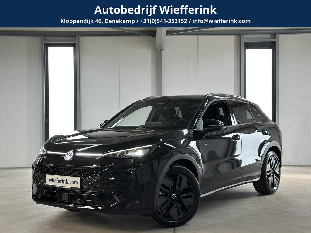 Volkswagen T-Roc 1.5 eTsi R-Line First Edition | IQ light |, Auto's, Volkswagen, Zwart, 4 cilinders, Leder en Stof, Zwart