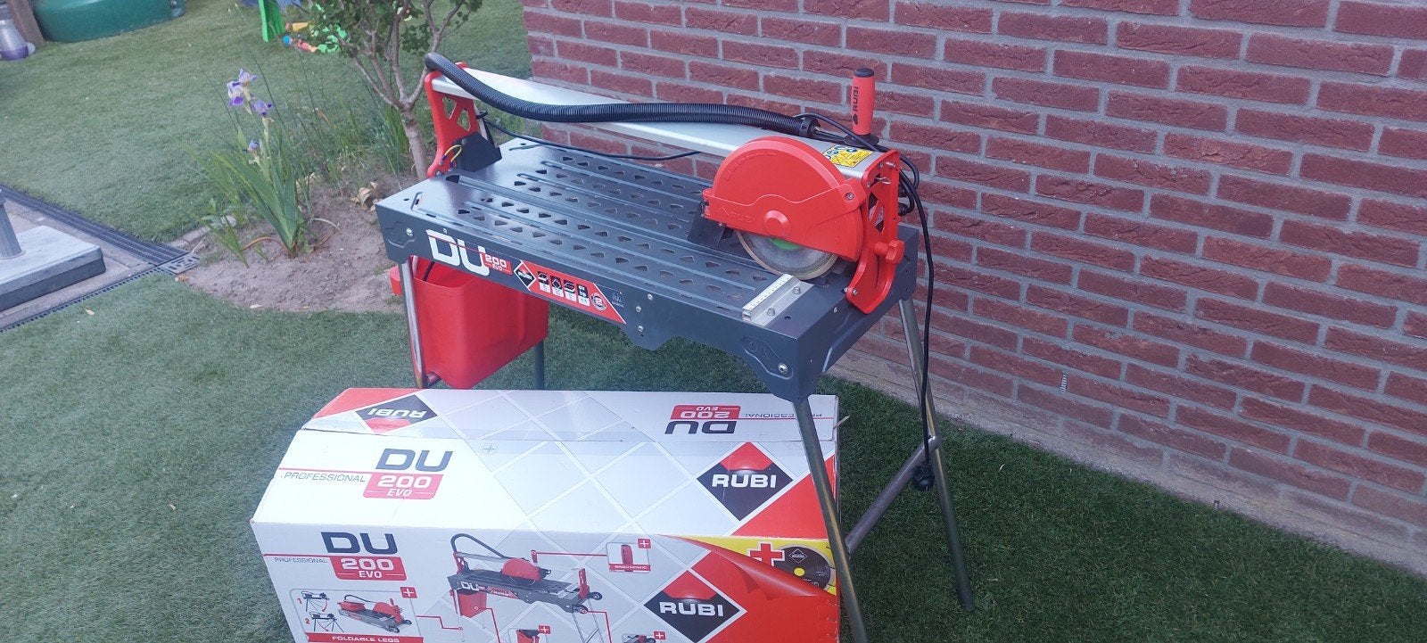 Rubi 200 tegelzaag, Ophalen
