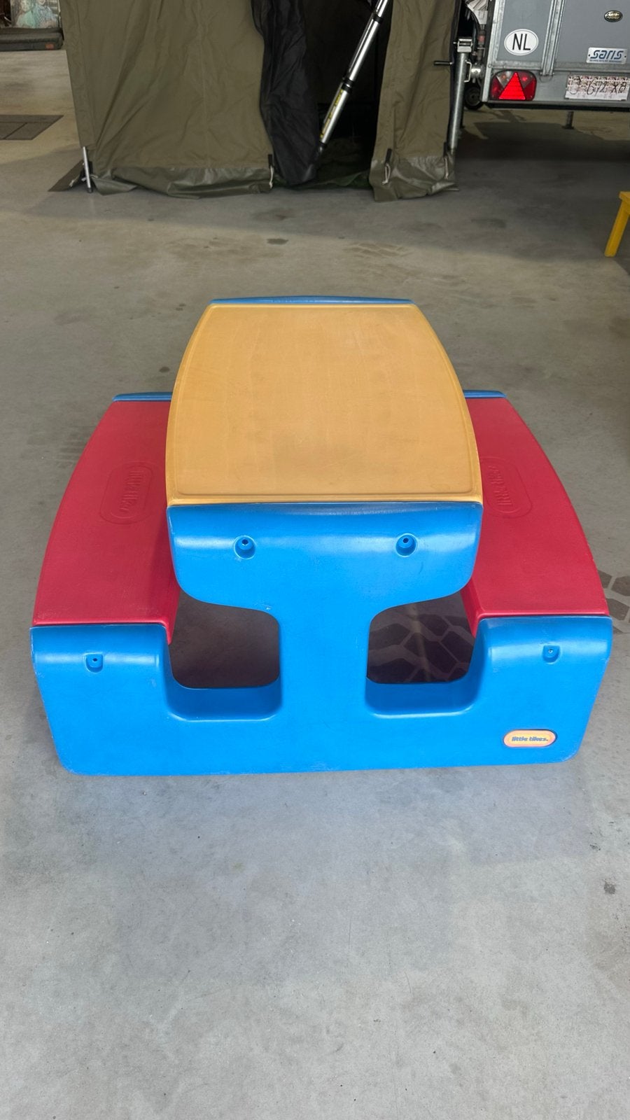 Little Tikes Picknicktafel voor kinderen, Kinderen en Baby's, Ophalen of Verzenden, Gebruikt, Overige typen