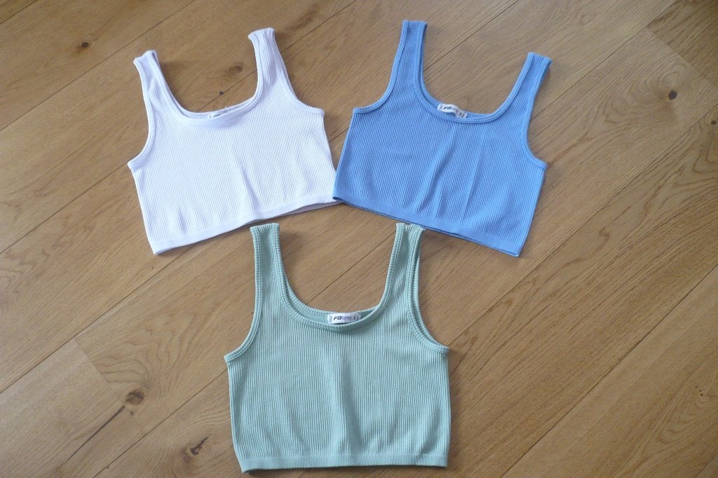Vier topjes (S), Kleding | Dames, Overige kleuren, New Yorker, Ophalen of Verzenden, Gedragen