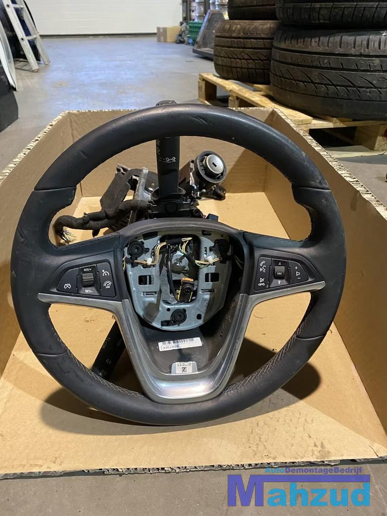 2014 Opel Astra J leder compleet stuurwiel stuurkolom schake, Gebruikt, Opel Automobile GmbH, Ophalen of Verzenden, Kontakt@opel-infoservice.de