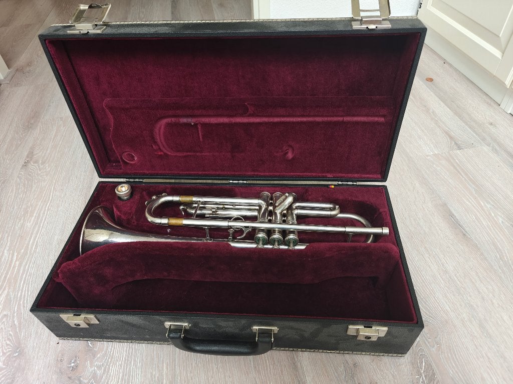 Antoine Courtois "Gaudet" Bb trompet (verzilverd), Verzenden, Gebruikt, Bes-trompet, Met koffer