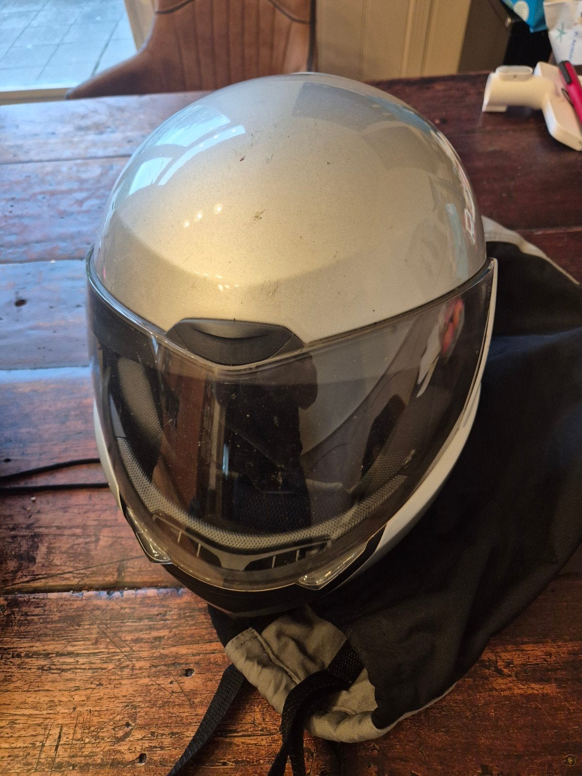 2 x BMW Motorrad Helm - Systeemhelm, Motoren, Kleding | Motorhelmen, Overige merken, Systeemhelm, Heren, Ophalen of Verzenden