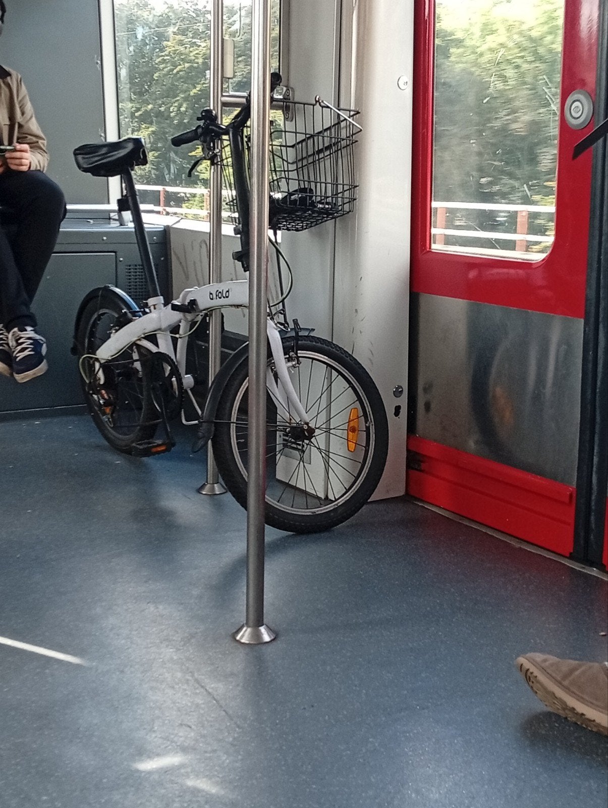 Gratis OV vouwfiets  B Fold 5 , Camping, city transport, Wit, Fietsen en Brommers, Ophalen of Verzenden, Gebruikt, 20 inch of meer