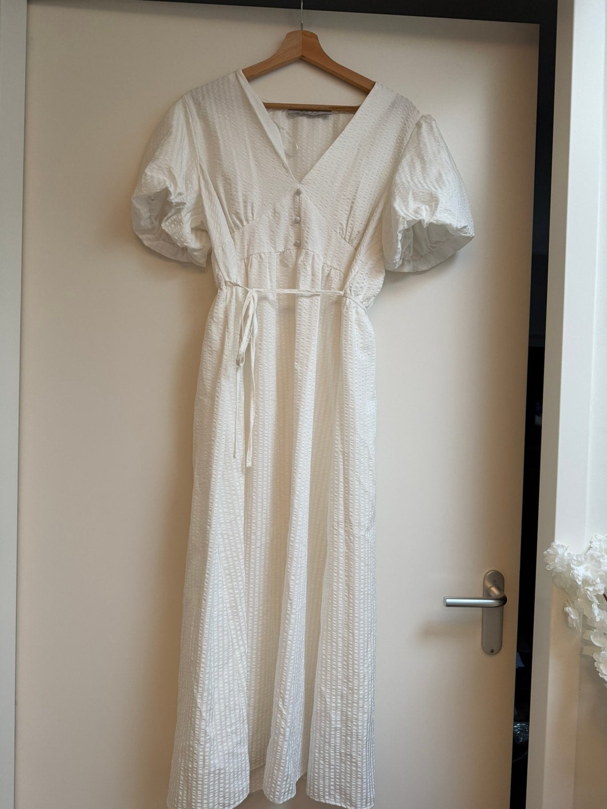 Wit jurkje, Kleding | Dames, Jurken, Wit, Maat 46/48 (XL) of groter, Ophalen of Verzenden, Zo goed als nieuw