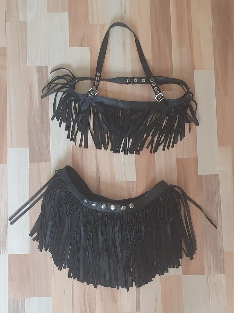 Zwart lederen top en rok combinatie met franjes, Kleding | Dames, Rokken, Ophalen of Verzenden, Zo goed als nieuw, Maat 38/40 (M)