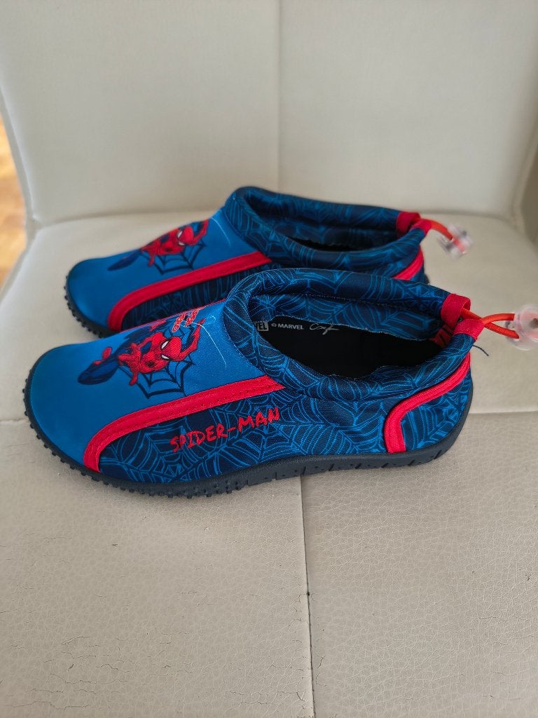 Waterschoenen maat 28, Ophalen of Verzenden, Zo goed als nieuw, Overige typen