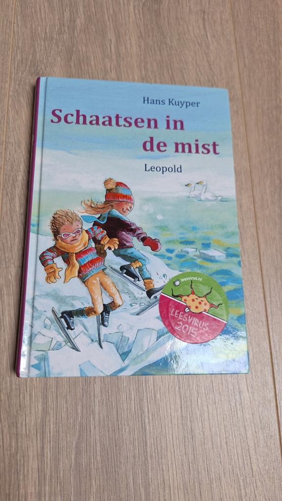 Schaatsen in de mist, Ophalen of Verzenden, Gelezen, Sprookjes