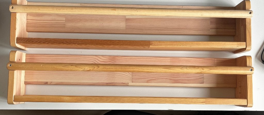 Set van 2 IKEA FLISAT wandrekken (grenenhout) Perfecte staat, Ophalen, Gebruikt, Grenenhout, Minder dan 50 cm