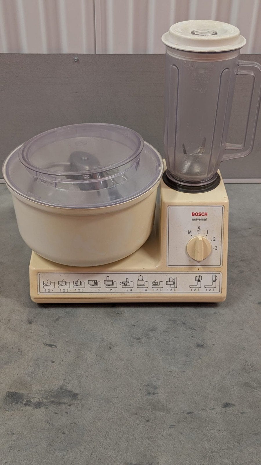 Vintage Bosch Universal keukenmachine met blender, Ophalen, Gebruikt, 3 snelheden of meer