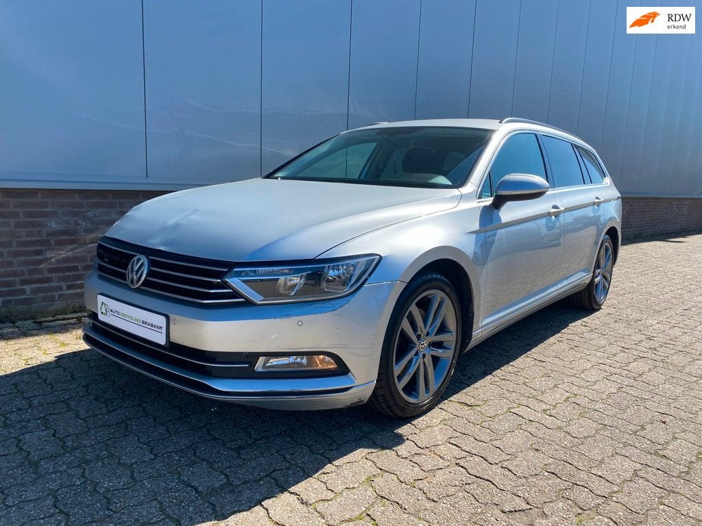 Volkswagen Passat 1.6 TDI Comfortline, Trekhaak, Camera, Air, Auto diversen, Volkswagen, Stationwagon, Handgeschakeld, Diesel