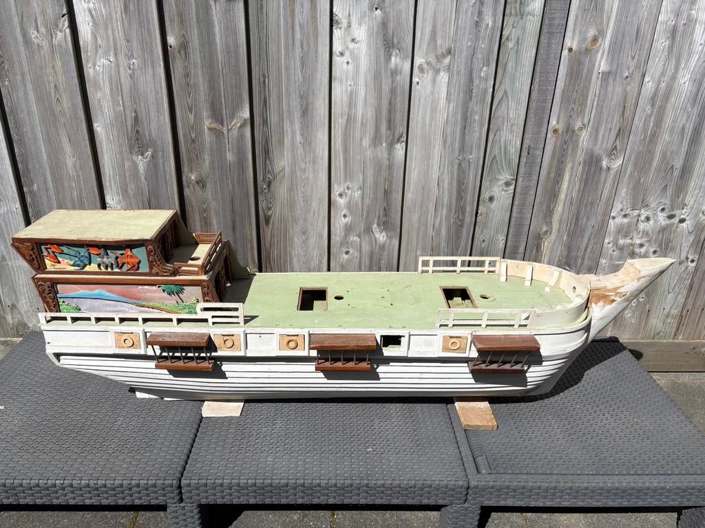 Houten schip met onderdelen, Ophalen, Gebruikt