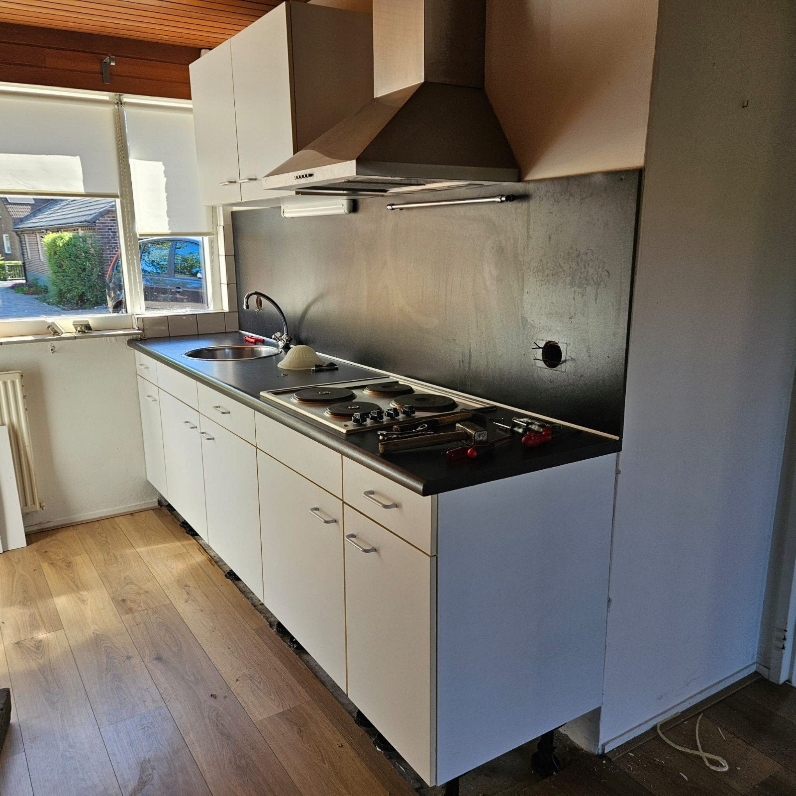 Keuken 260 cm breed met afzuigkap en werkende kookplaat, Ophalen, Gebruikt, Wit, Enkelwandige keuken