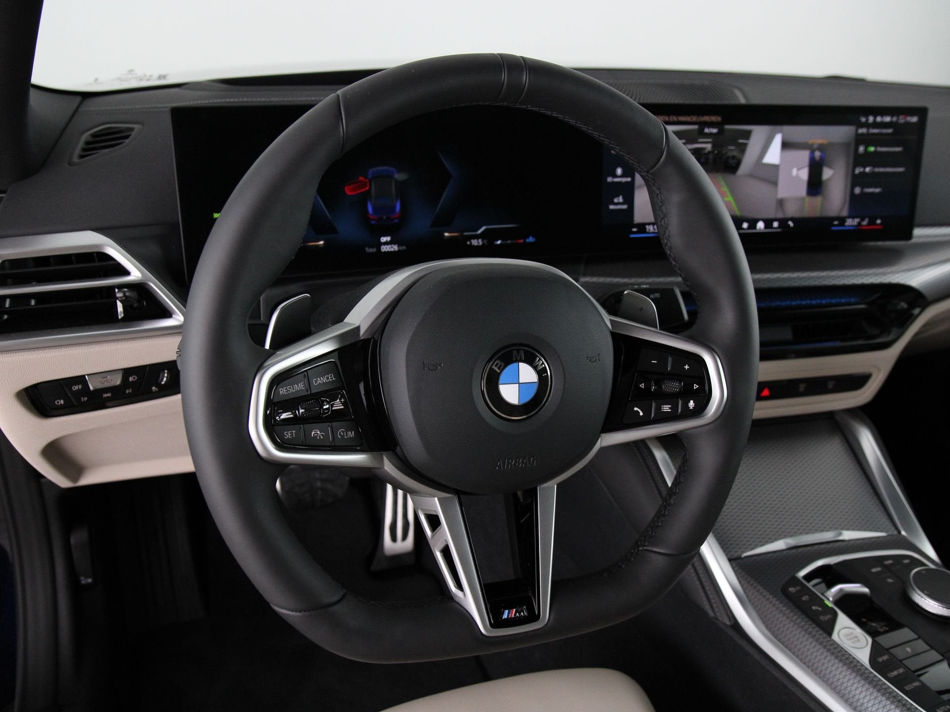 BMW 4 Serie Cabrio 420i M-Sport Pro (bj 2026, automaat), Auto's, Automaat, Bedrijf, 1665 kg, 750 kg