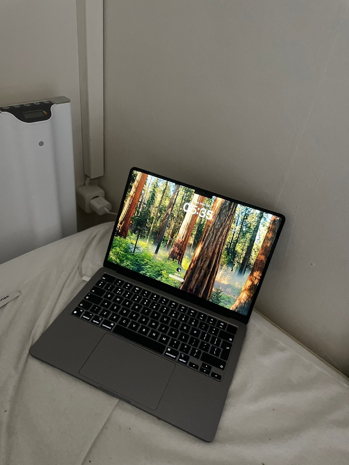 Ruilen tegen iphone 17, Computers en Software, Apple Macbooks, MacBook Pro, 2 tot 3 Ghz, 17 inch, Ophalen of Verzenden
