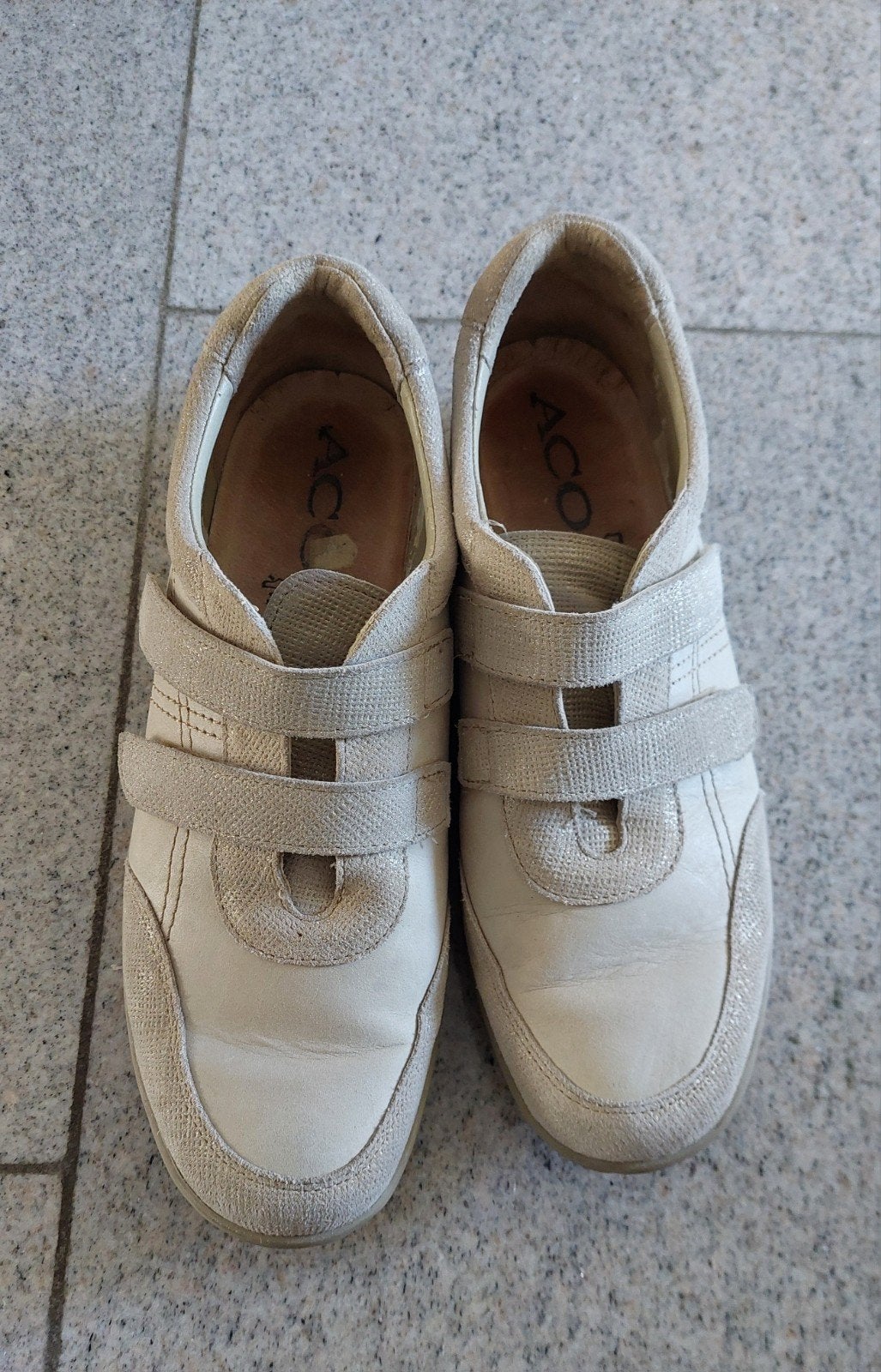 Dames schoenen maat 42, Aco, Beige, Ophalen of Verzenden, Sneakers of Gympen