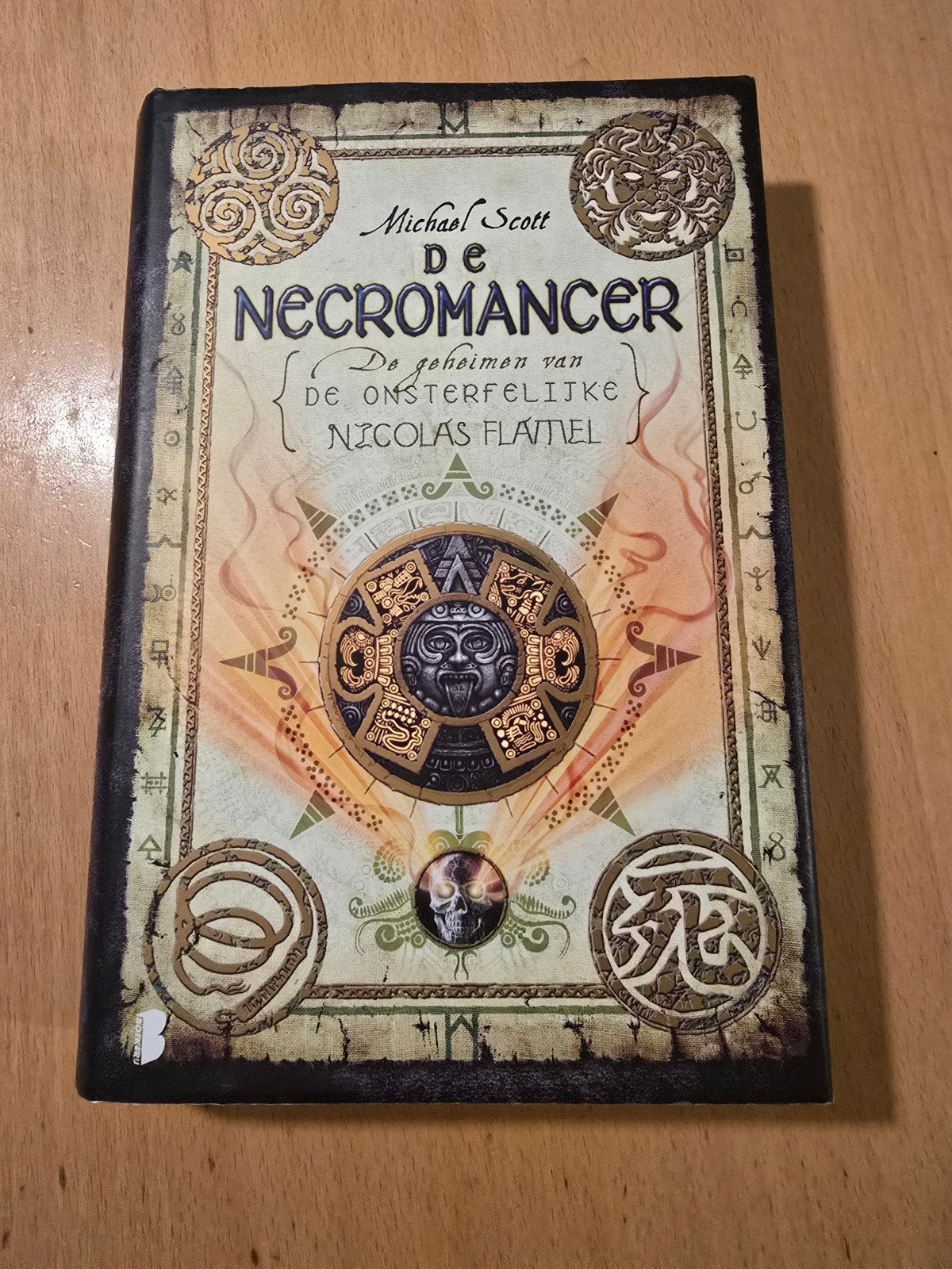 Michael Scott - De Necromancer (HC), Ophalen of Verzenden, Zo goed als nieuw