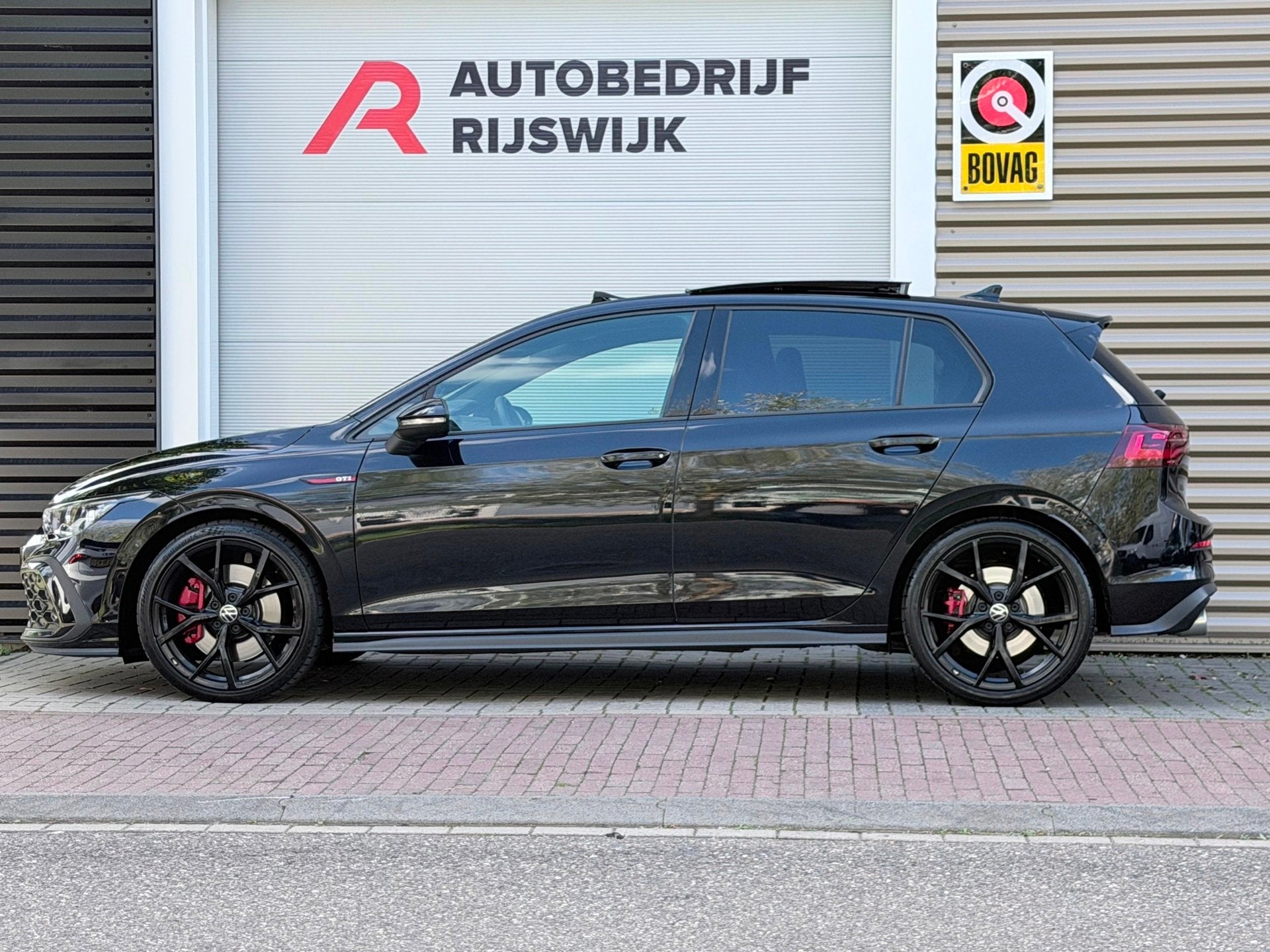 Volkswagen GOLF 2.0 TSI GTI Pano/Matrix/Camera, Auto's, Euro 6, 4 cilinders, 1984 cc, Zwart