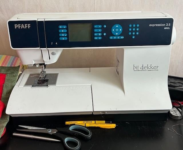 Pfaff expression 3,5 IDT naaimachine, Hobby en Vrije tijd, Naaimachines en Toebehoren, Ophalen of Verzenden, Gebruikt, Naaimachine