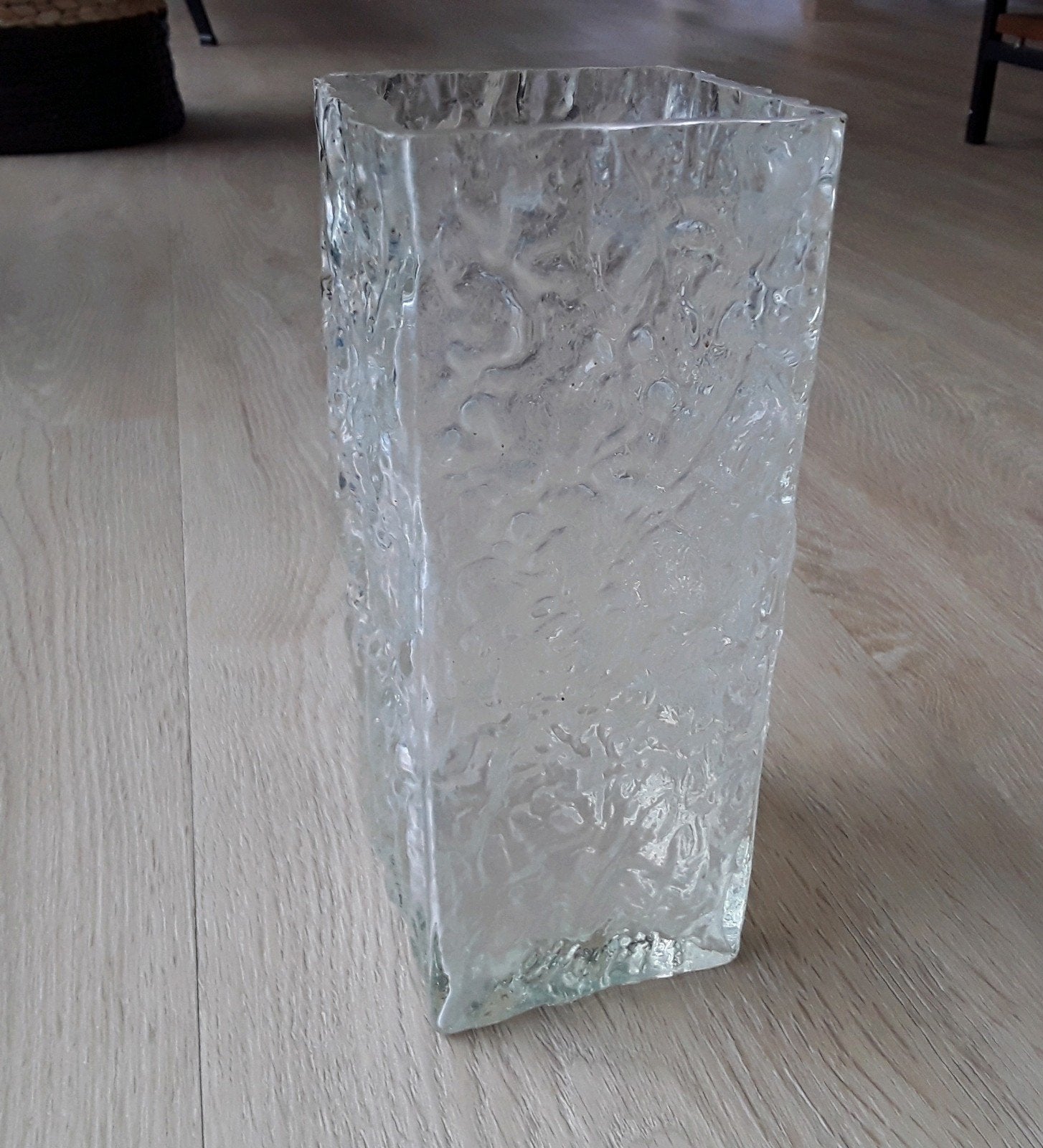 Vintage glazen vaas Ingrid Glasshūtte, 20cm, Ophalen of Verzenden, Gebruikt, Glas, 20 cm