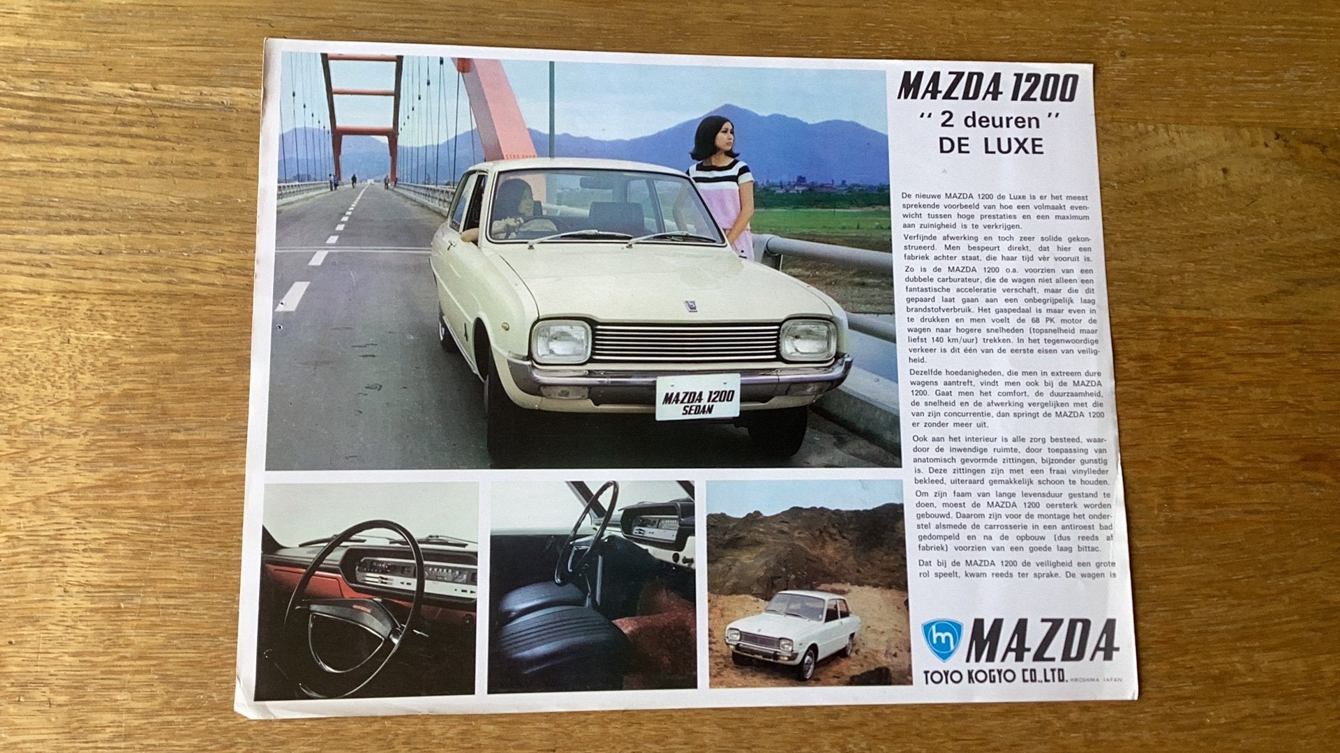 Mazda 1200 'De Luxe' Leaflet uit 1968, Ophalen of Verzenden, Gelezen, Mazda